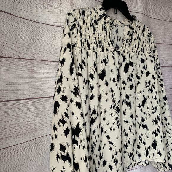 White with Black Spots Blouse Long Sleeve Round Ruffle Neck Bishop Billow Sleeve - Picture 14 of 15